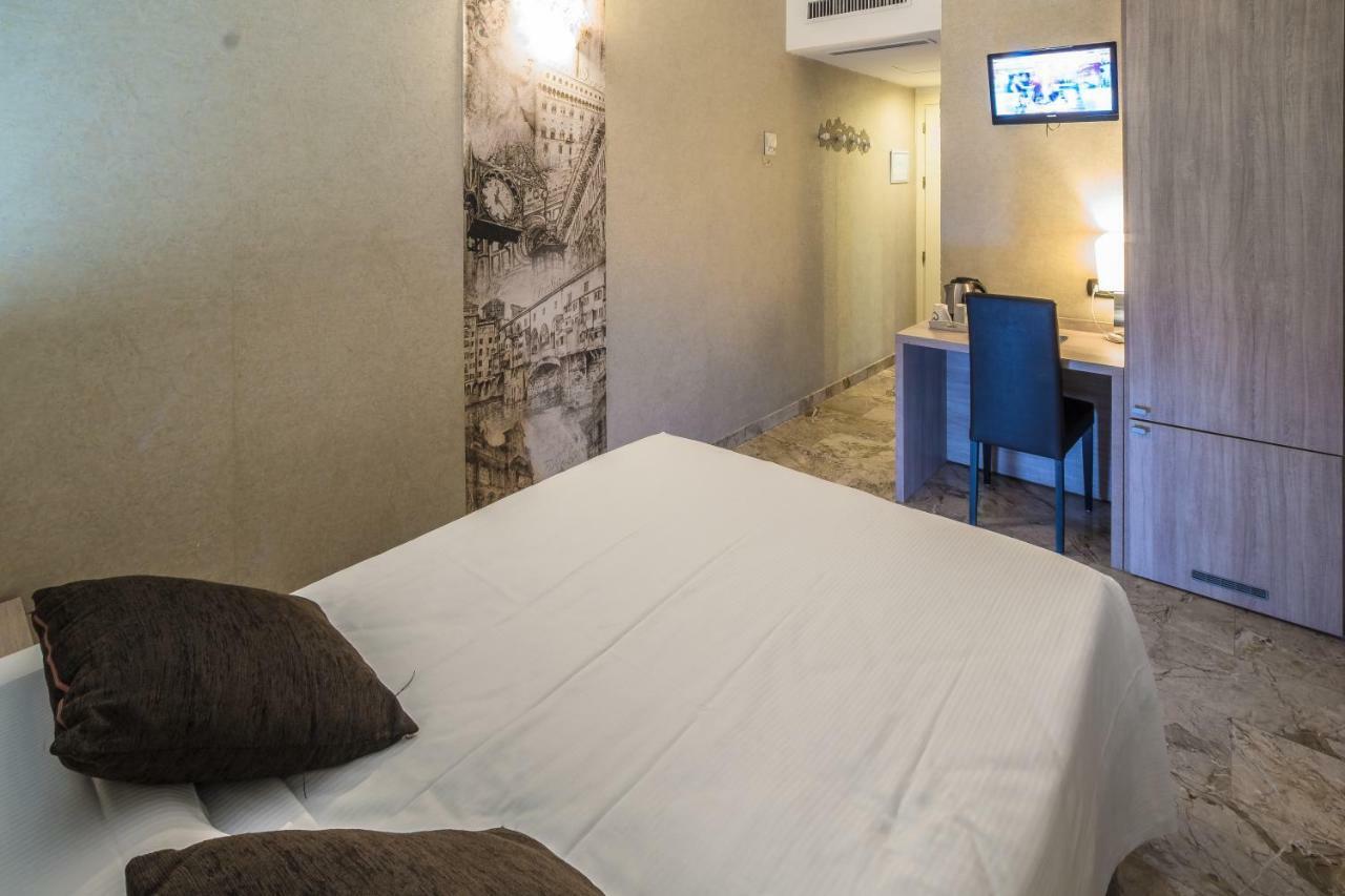Quarto Individual Standard